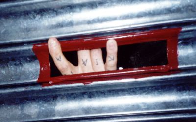 let1.jpg (20979 bytes)